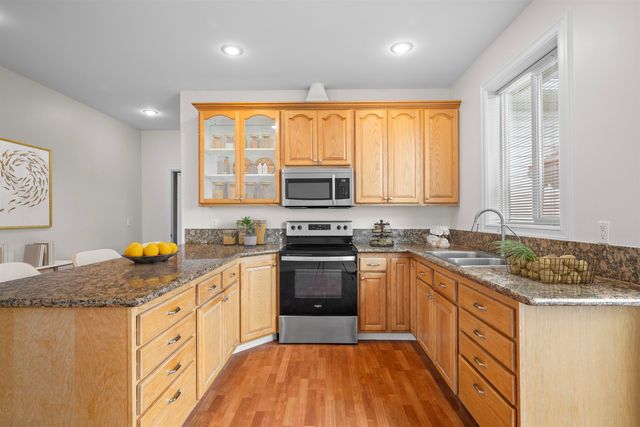 10206 E Tate Rd, Spokane, WA 99217