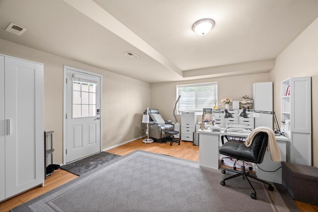 10206 E Tate Rd, Spokane, WA 99217