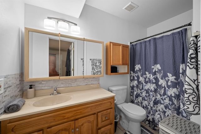 10206 E Tate Rd, Spokane, WA 99217