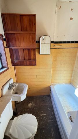 3535 S Damen Avenue, Chicago, IL 60609