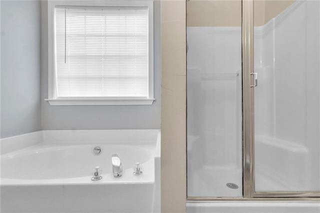 8039 Mustang Lane, Riverdale, GA 30274