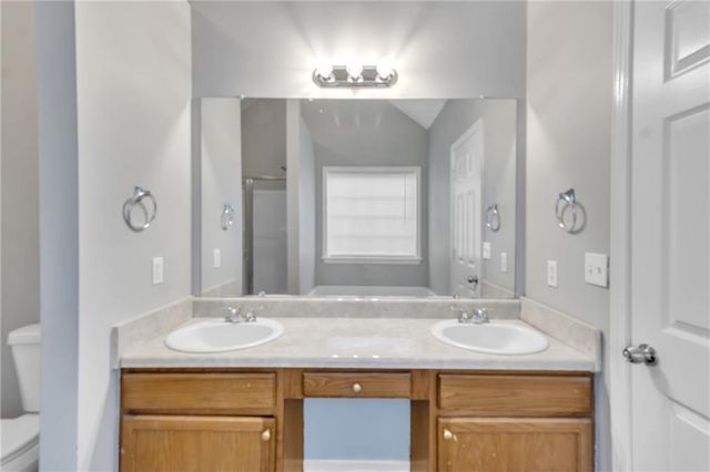 8039 Mustang Lane, Riverdale, GA 30274