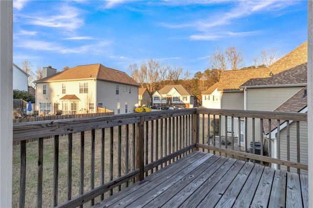 8039 Mustang Lane, Riverdale, GA 30274