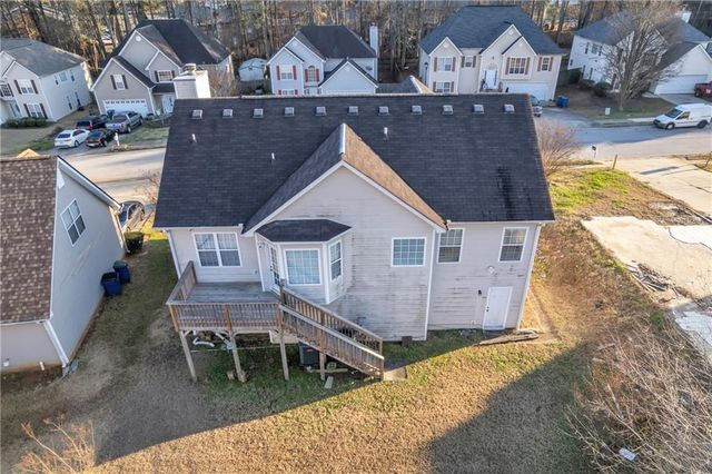 8039 Mustang Lane, Riverdale, GA 30274