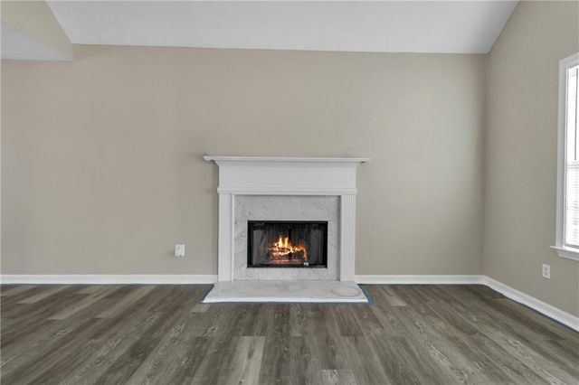 8039 Mustang Lane, Riverdale, GA 30274