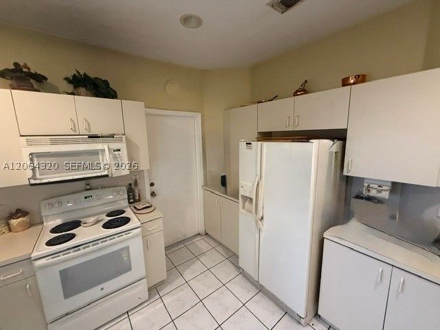 13654 SW 124th Ave Rd, Miami, FL 33186