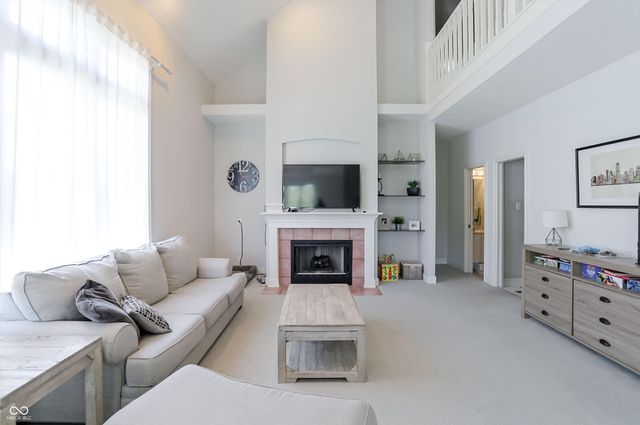 13121 Irwin Way, Carmel, IN 46032