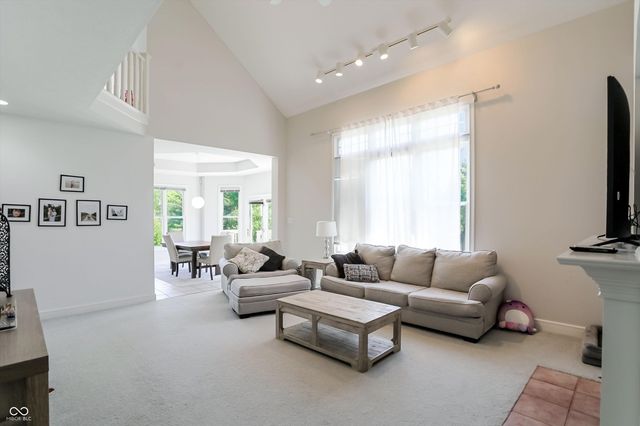 13121 Irwin Way, Carmel, IN 46032