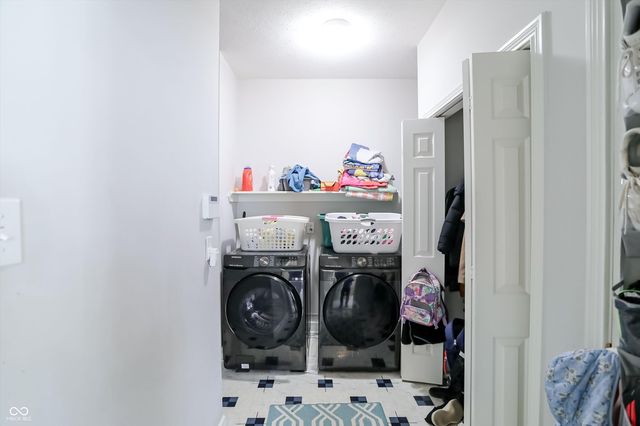 13121 Irwin Way, Carmel, IN 46032