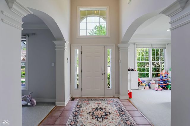 13121 Irwin Way, Carmel, IN 46032