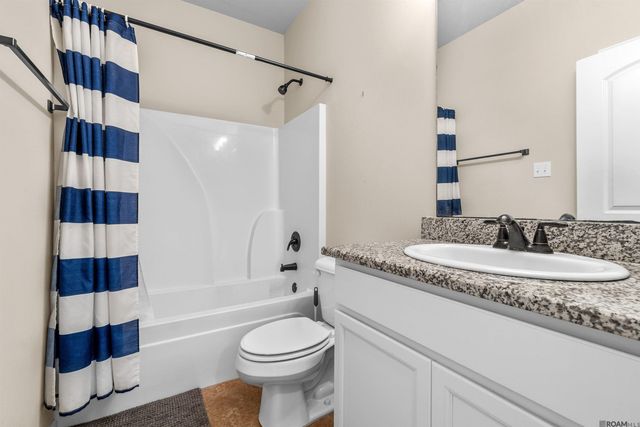 26579 Old Barnwood Ave, Denham Springs, LA 70726