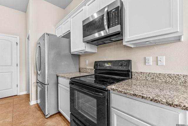 26579 Old Barnwood Ave, Denham Springs, LA 70726