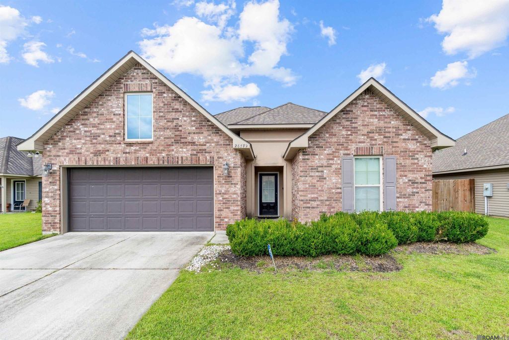 26579 Old Barnwood Ave, Denham Springs, LA 70726