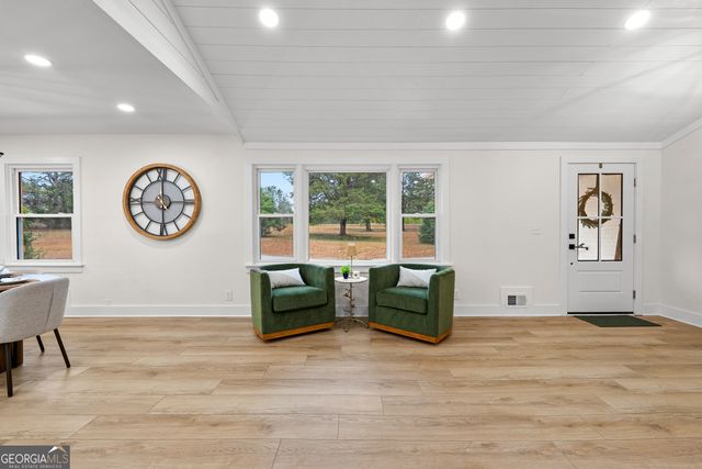 1367 Sharpsburg McCollum Road, Sharpsburg, GA 30277