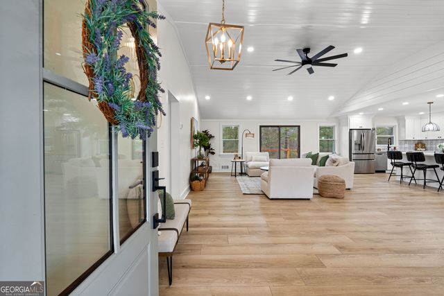 1367 Sharpsburg McCollum Road, Sharpsburg, GA 30277