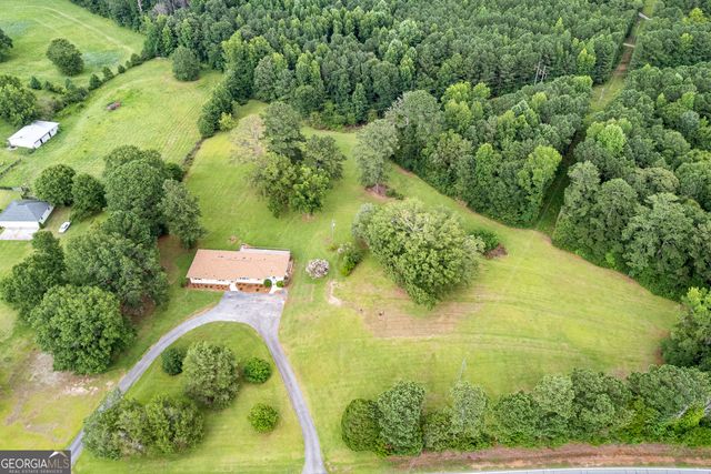 1367 Sharpsburg McCollum Road, Sharpsburg, GA 30277