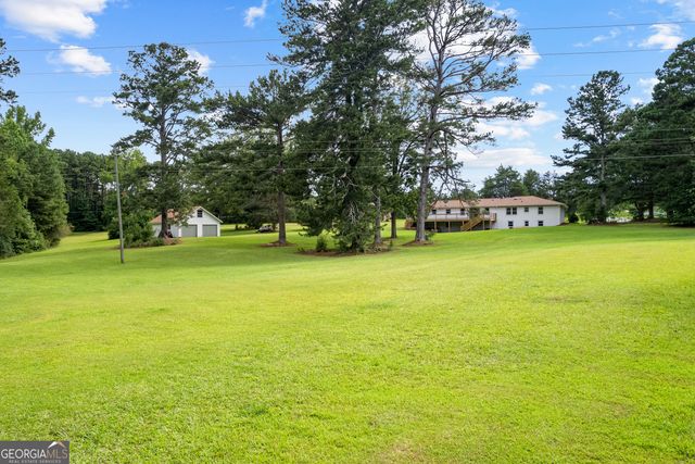 1367 Sharpsburg McCollum Road, Sharpsburg, GA 30277