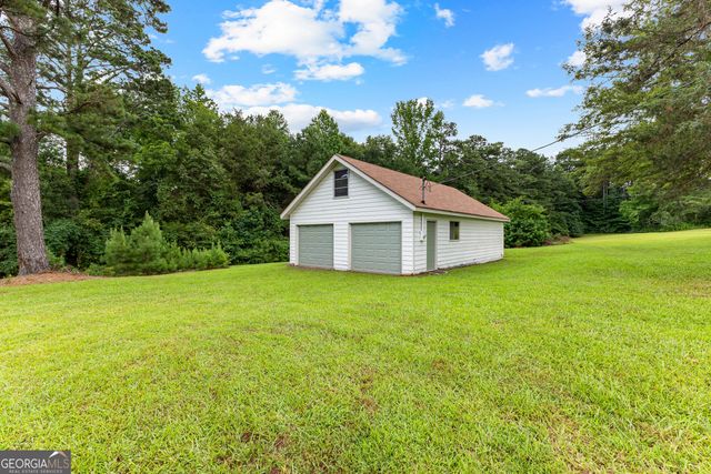 1367 Sharpsburg McCollum Road, Sharpsburg, GA 30277
