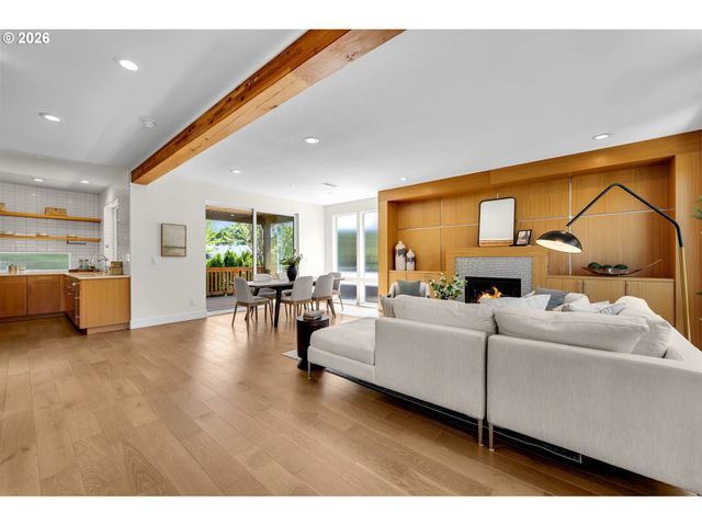 2750 Se 41ST Ave Se A&B, Portland, OR 97202