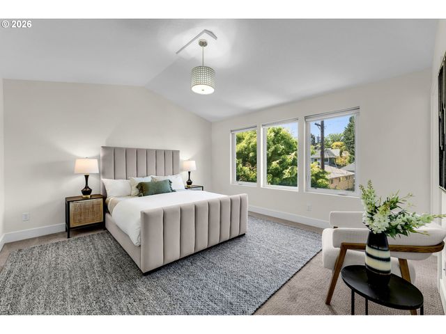 2750 Se 41ST Ave Se A&B, Portland, OR 97202