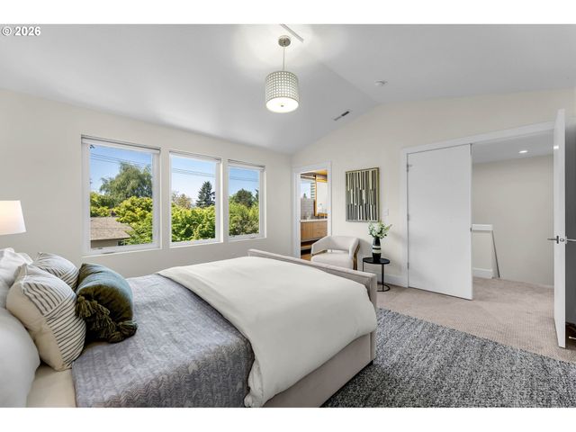 2750 Se 41ST Ave Se A&B, Portland, OR 97202
