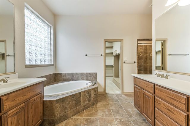 18743 Duke Lake Drive, Spring, TX 77388