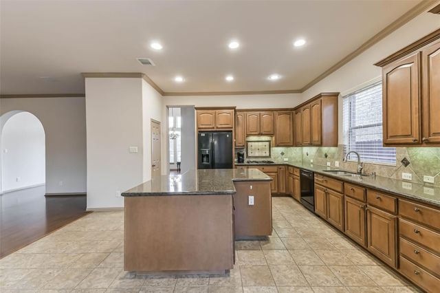 18743 Duke Lake Drive, Spring, TX 77388