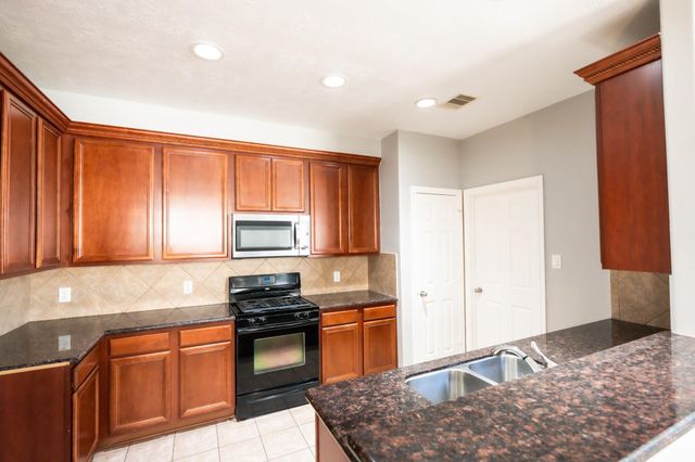 3646 Standing Rock Drive, Spring, TX 77386