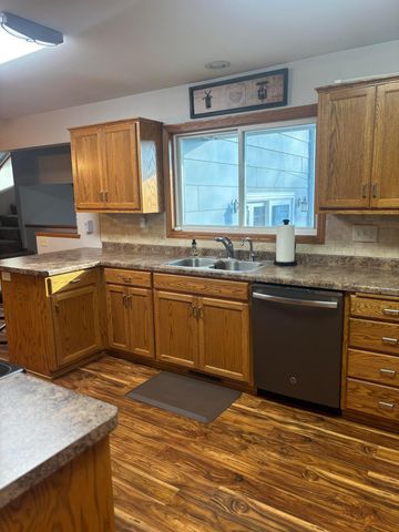 1210 Willmar Avenue SE, Willmar, MN 56201