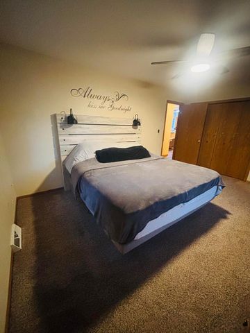 1210 Willmar Avenue SE, Willmar, MN 56201