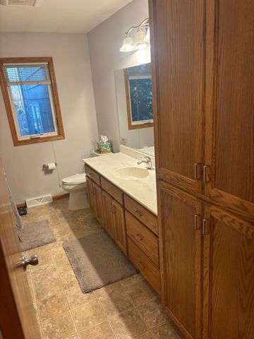 1210 Willmar Avenue SE, Willmar, MN 56201