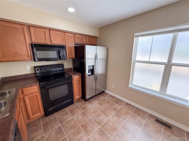 23560 Alamo Place B, Aurora, CO 80016