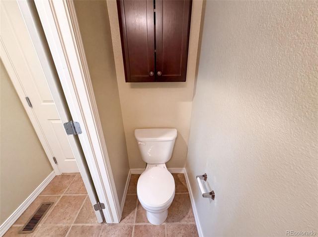 23560 Alamo Place B, Aurora, CO 80016