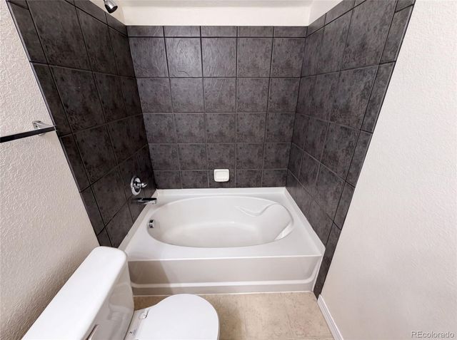 23560 Alamo Place B, Aurora, CO 80016