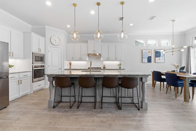 15025 Gladstone Drive, Aledo, TX 76008