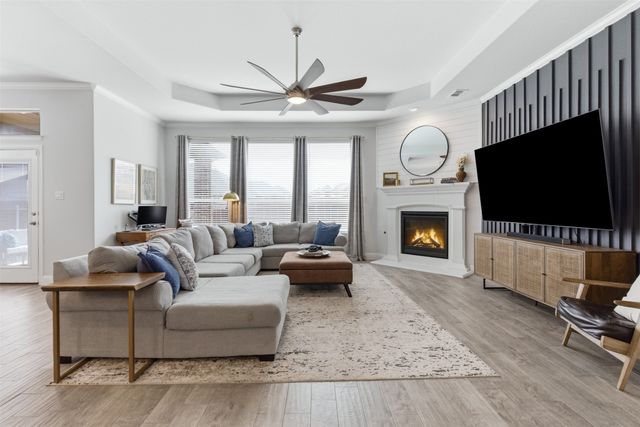 15025 Gladstone Drive, Aledo, TX 76008