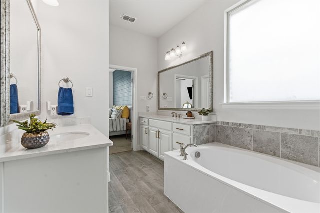 15025 Gladstone Drive, Aledo, TX 76008