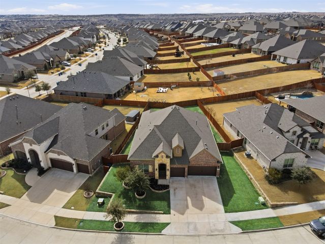 15025 Gladstone Drive, Aledo, TX 76008