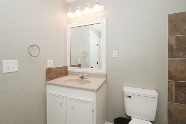 701 Clay Street, Cleveland, TX 77327