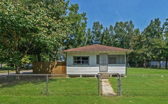 701 Clay Street, Cleveland, TX 77327