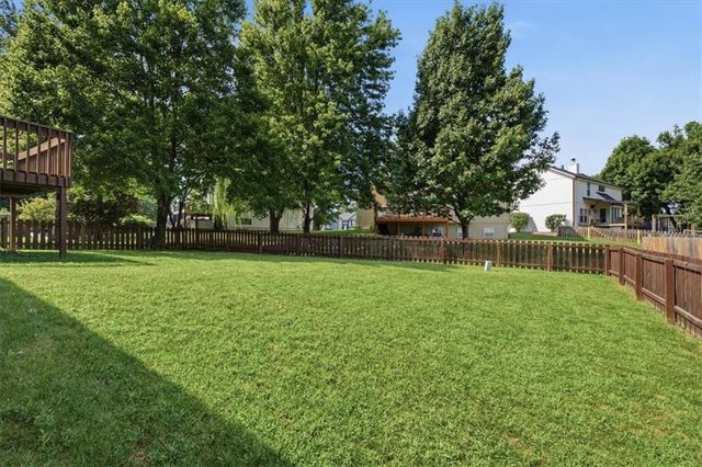 22010 W 51st Court, Shawnee, KS 66226