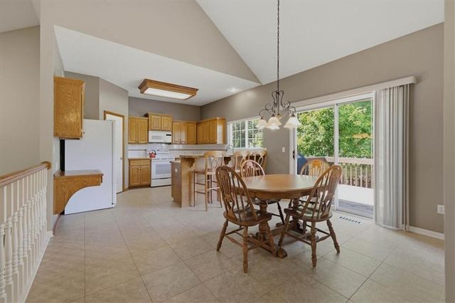 22010 W 51st Court, Shawnee, KS 66226