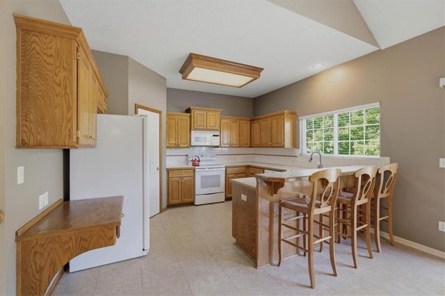 22010 W 51st Court, Shawnee, KS 66226