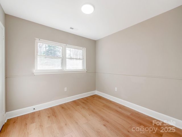 2025 Birchcrest Drive, Charlotte, NC 28205