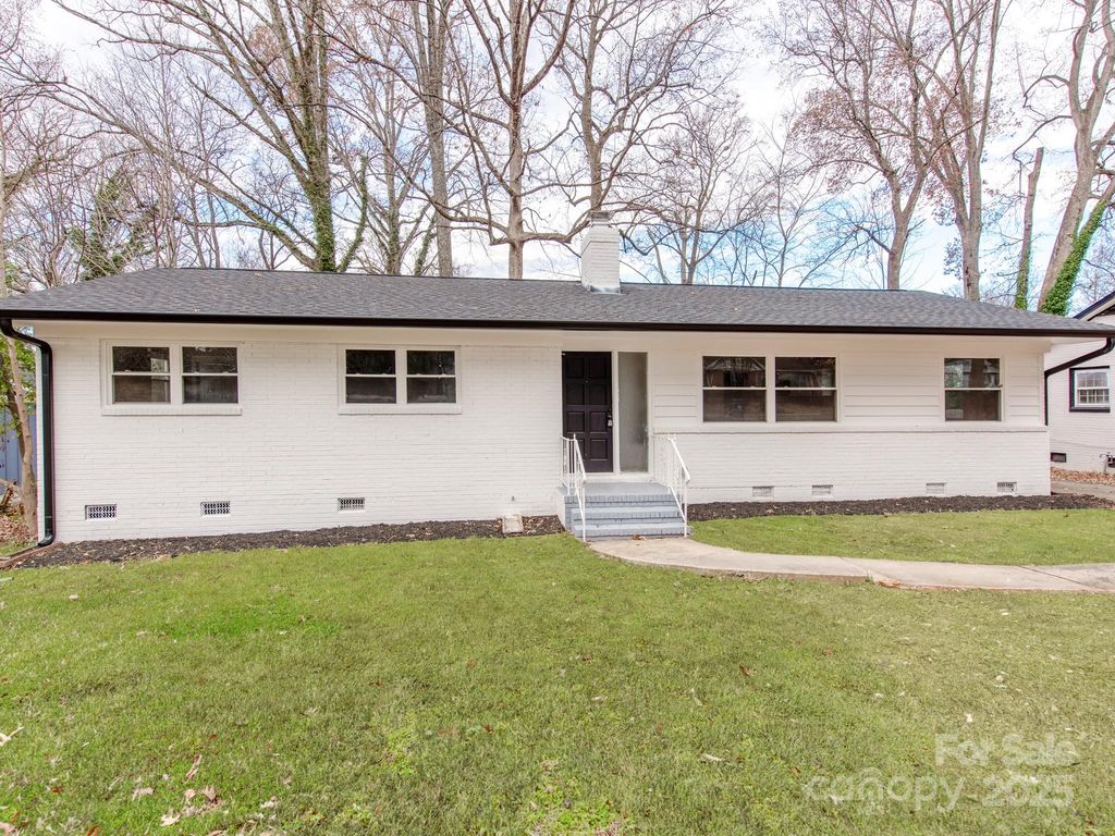 2025 Birchcrest Drive, Charlotte, NC 28205