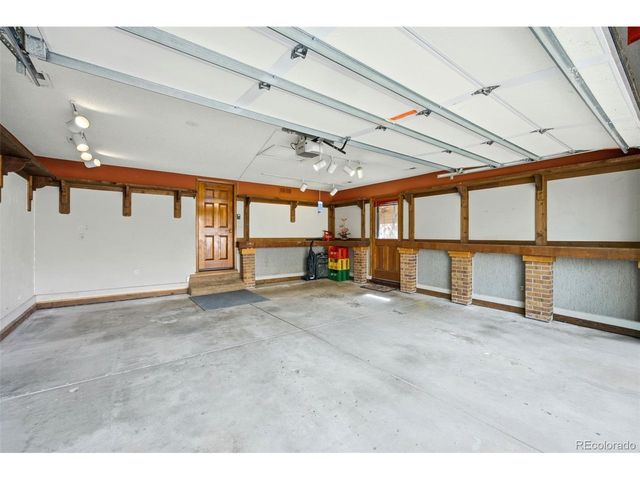 16066 Double Eagle Dr A, Morrison, CO 80465