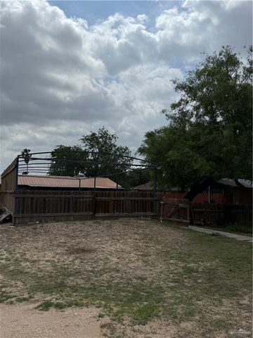 11235 N Moorefield Road, Mission, TX 78574