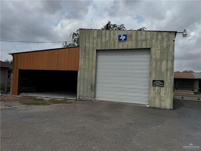 11235 N Moorefield Road, Mission, TX 78574