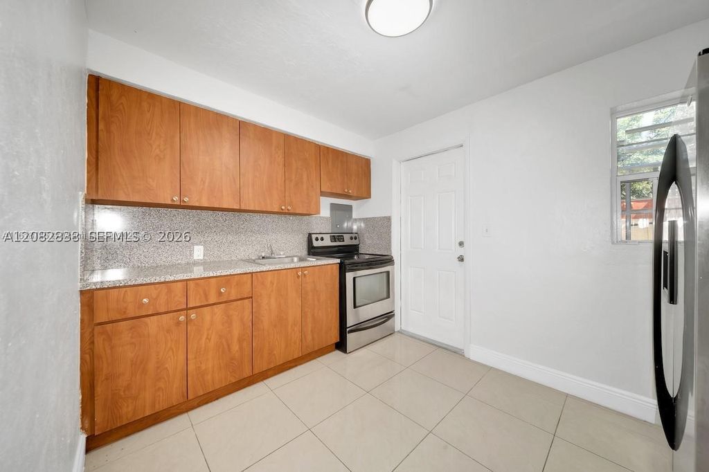 5545 NW 3rd Ave E, Miami, FL 33127