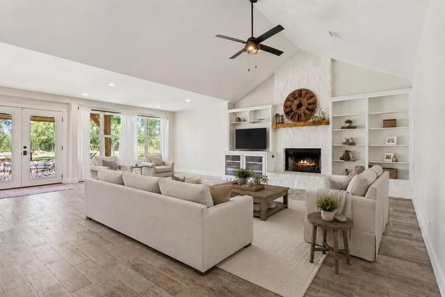 110 Sunset RD, Georgetown, TX 78633